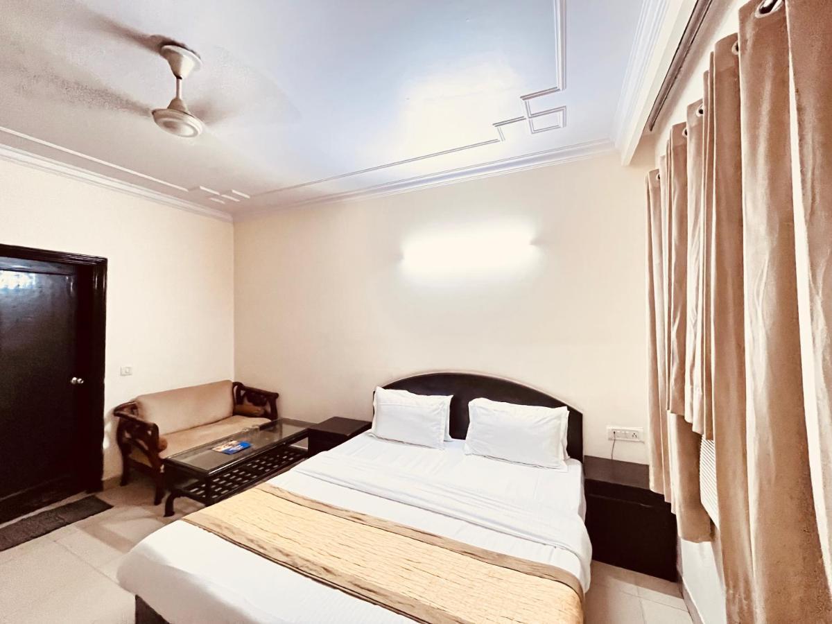Ashoka Hotel Karol Bagh Delhi Nowe Delhi Zewnętrze zdjęcie