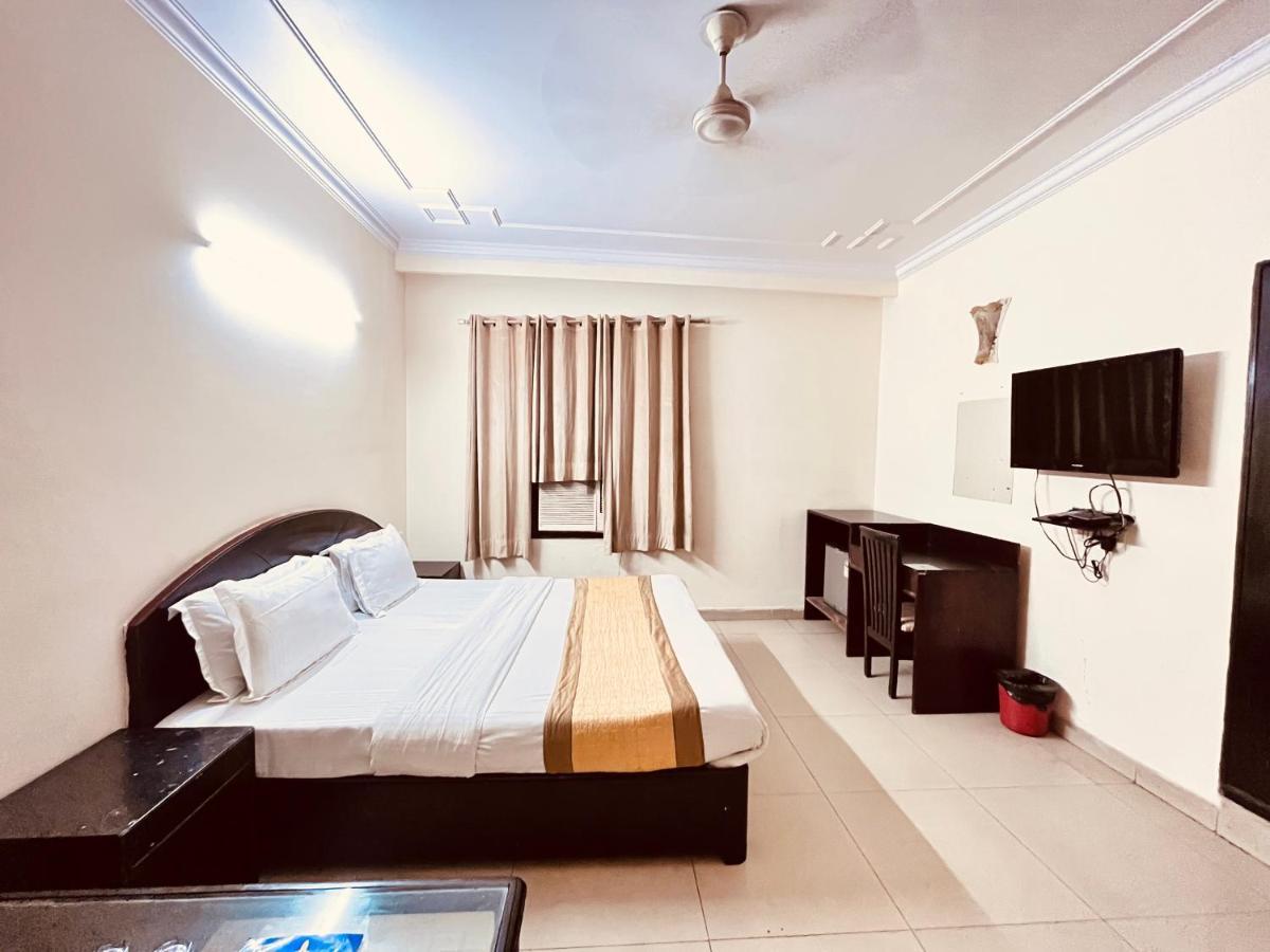 Ashoka Hotel Karol Bagh Delhi Nowe Delhi Zewnętrze zdjęcie
