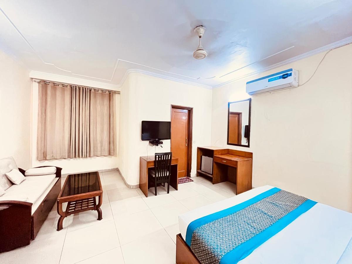 Ashoka Hotel Karol Bagh Delhi Nowe Delhi Zewnętrze zdjęcie