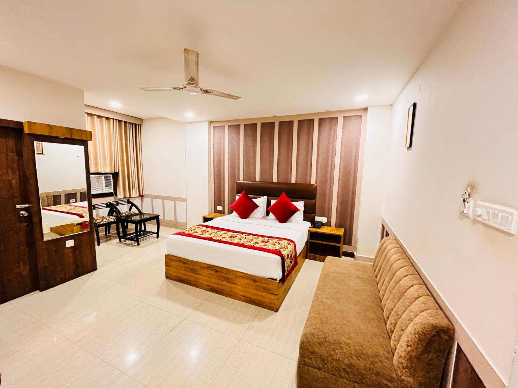 Ashoka Hotel Karol Bagh Delhi Nowe Delhi Zewnętrze zdjęcie