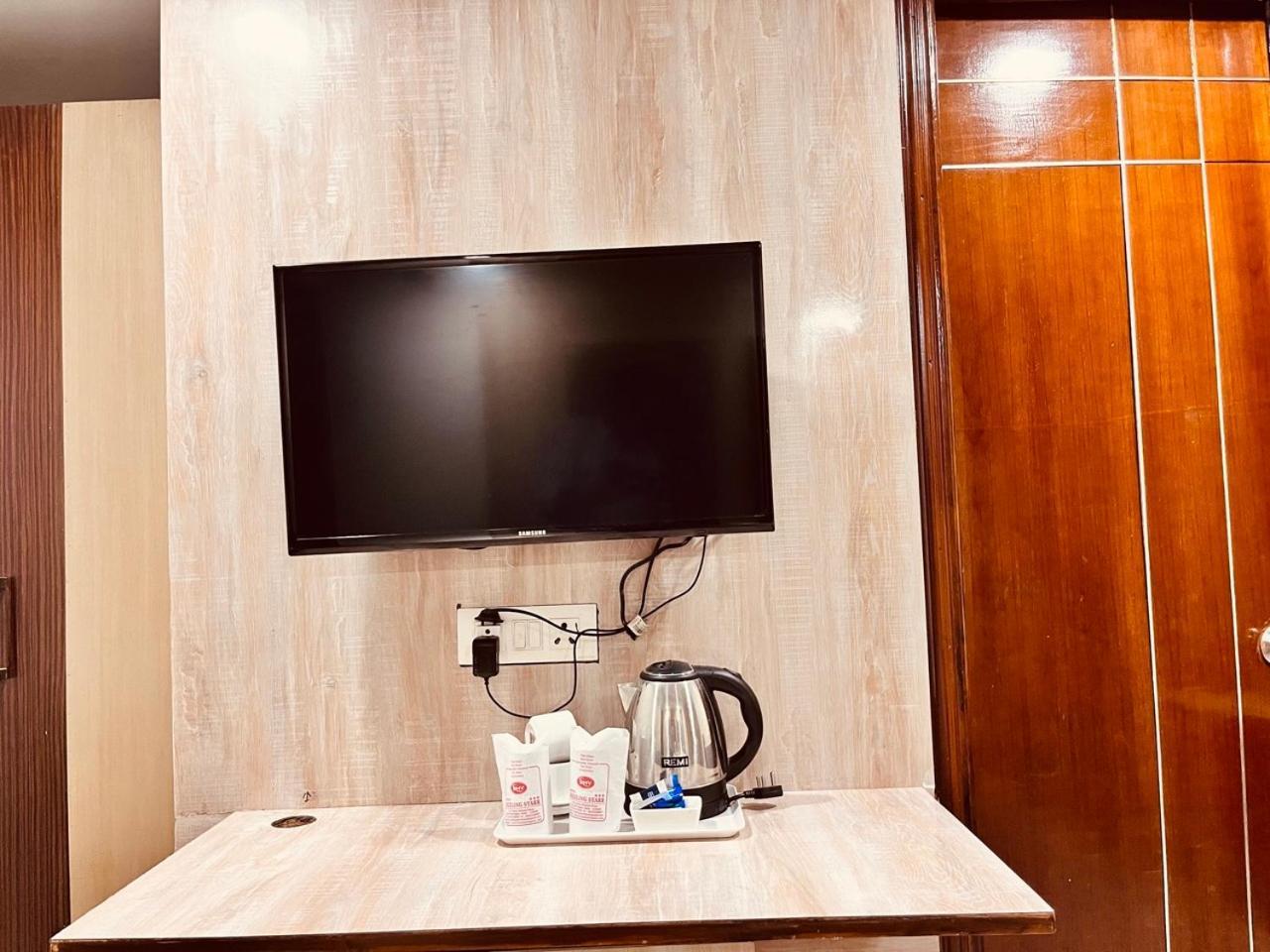 Ashoka Hotel Karol Bagh Delhi Nowe Delhi Zewnętrze zdjęcie