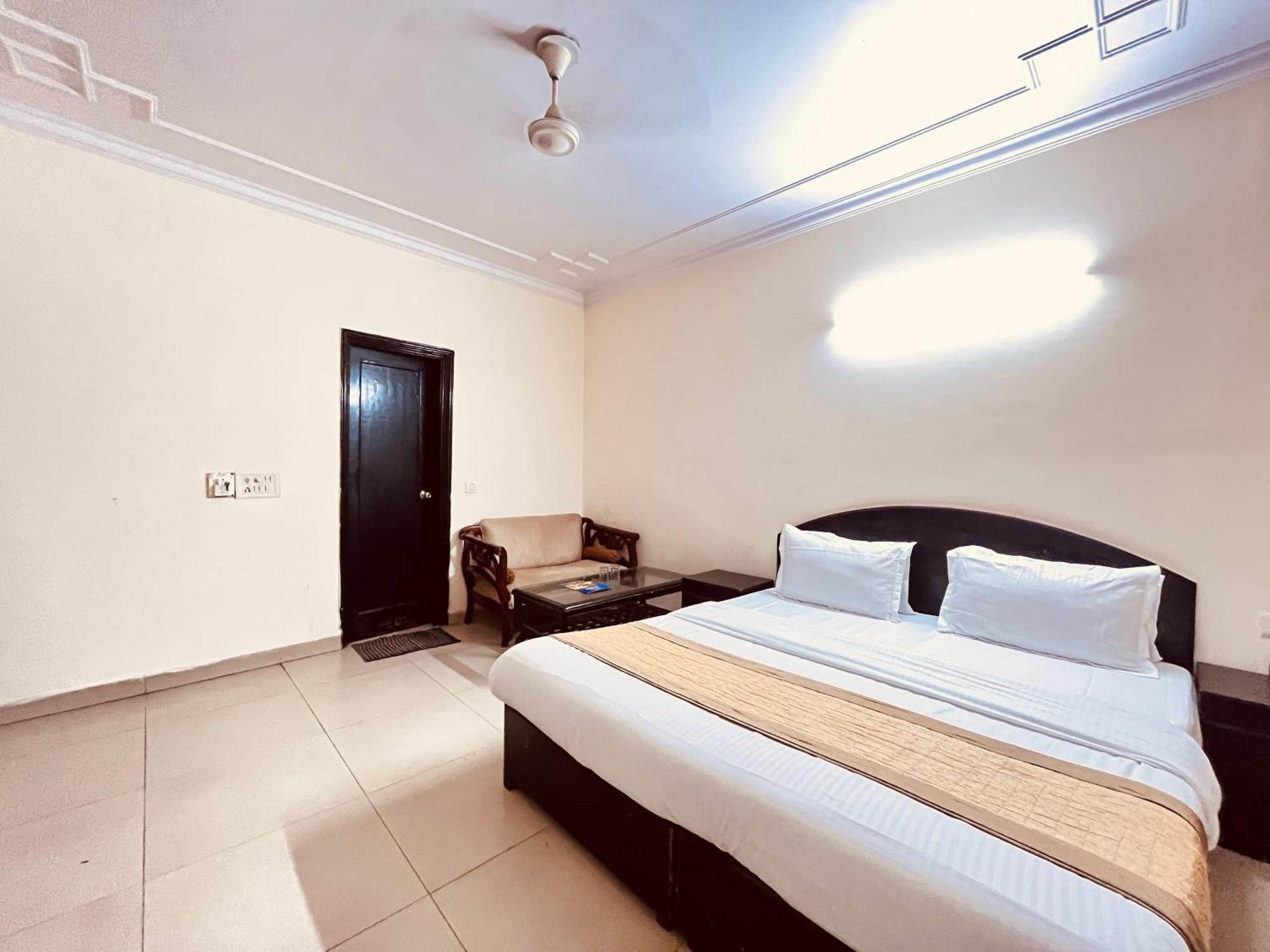 Ashoka Hotel Karol Bagh Delhi Nowe Delhi Zewnętrze zdjęcie